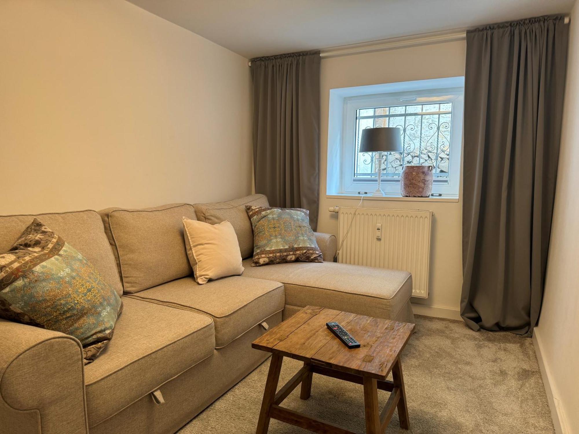 Apartment Im Souterrain *