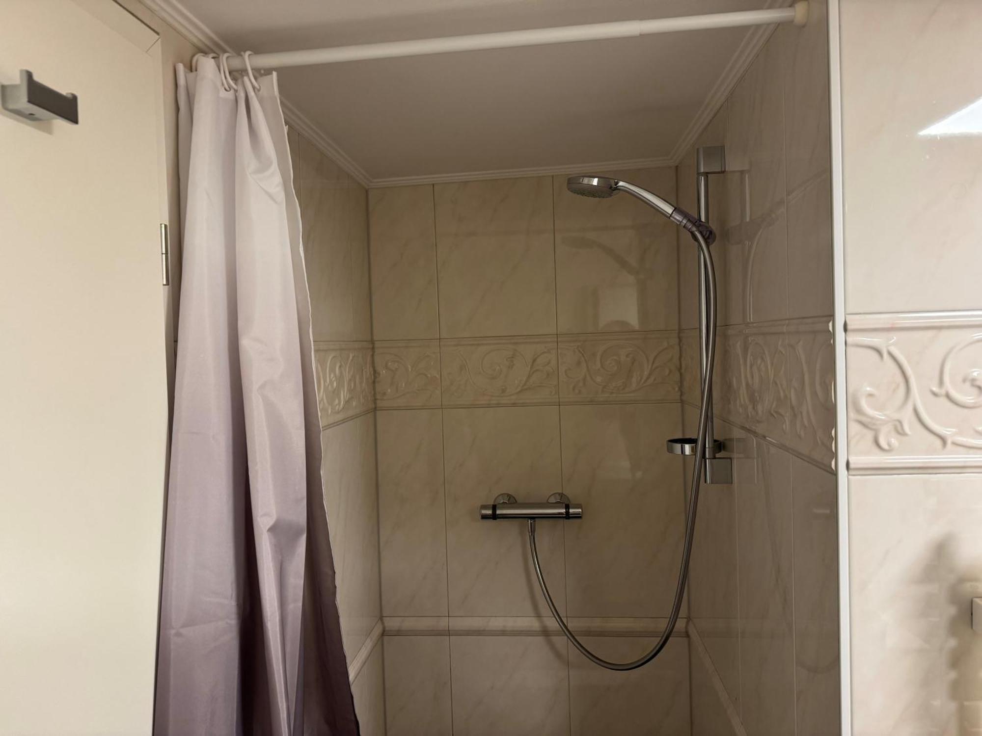 Im Souterrain Apartment